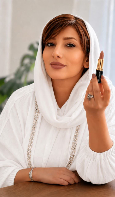 رژلب گیاهی قهوه ای رنگ NLS